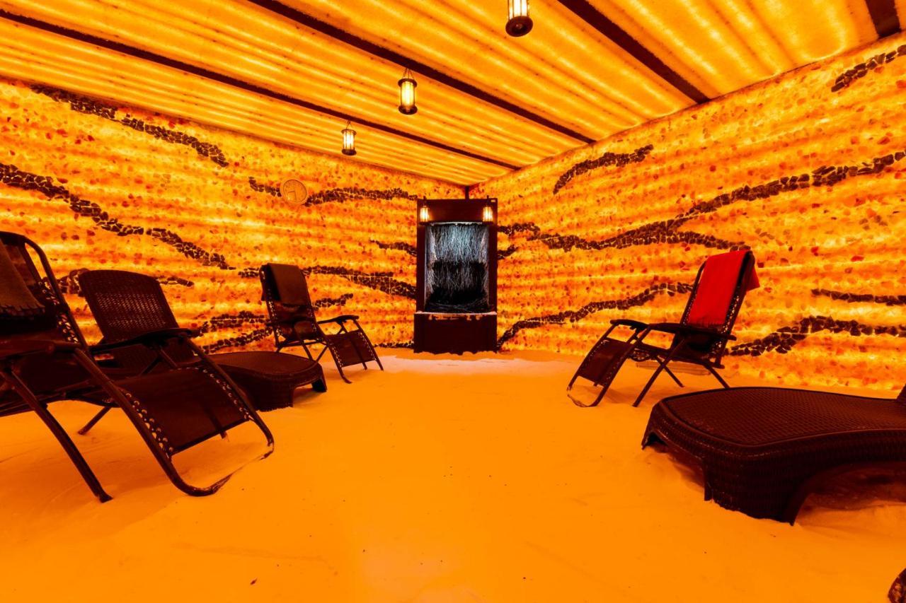 Hotel Jan Darlowko Luaran gambar